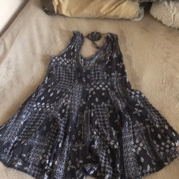 Grey & White Dress - Picture 4 of 5